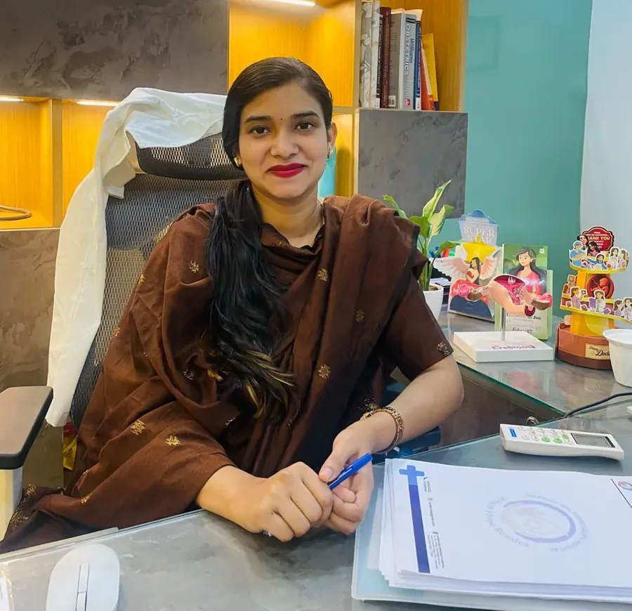 Portrait of Dr. Surabhi Tyagi, obstetrician and gynaecologist